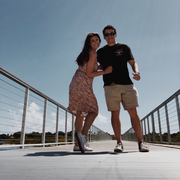 Meet your Posher, Ariana - Picture 7 of 14